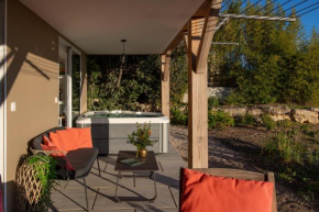 2 Pièces terrasse Jacuzzi privatif dans villa à 5 minutes de Sophia Antipolis